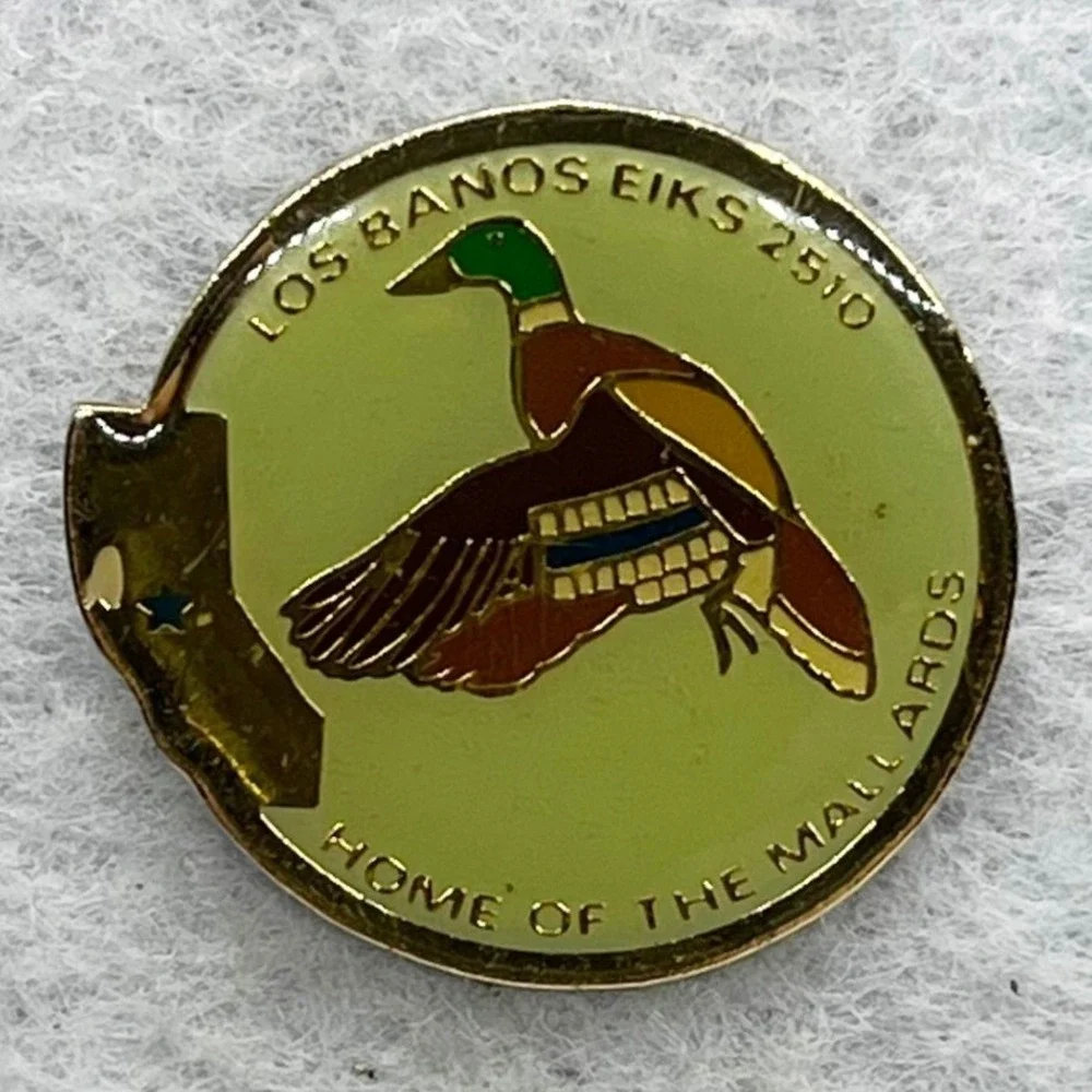🔮 5/$25 Vintage Los Banos Elks 2510 Home of the Mallards‎ Pin